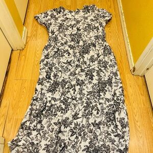 NWOT Anthropology Floral Black and White Women's Dress sz 2x